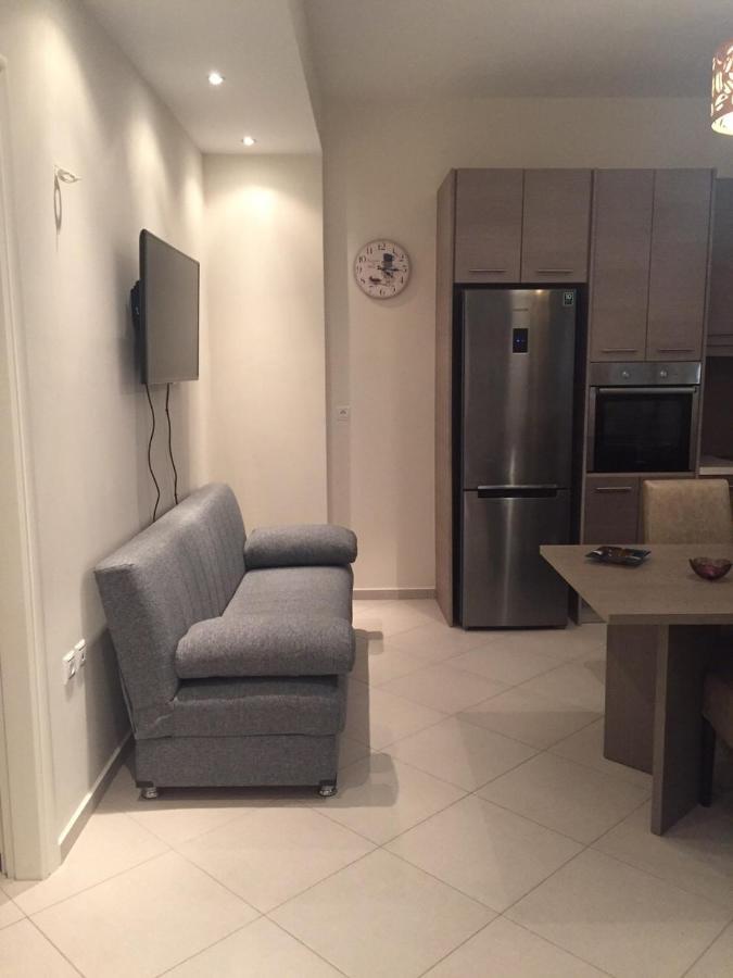 Eleni Apartment Perdika  Eksteriør billede